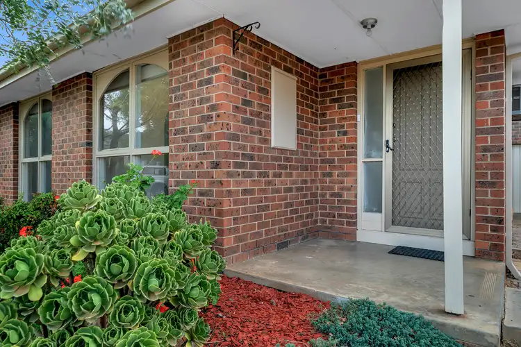 Second view of Homely house listing, 5 Berkley Place, Melton West VIC 3337