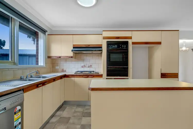 Sixth view of Homely house listing, 5 Berkley Place, Melton West VIC 3337