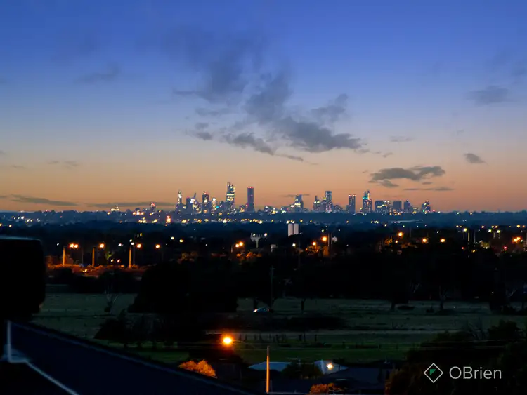 Fifth view of Homely house listing, 9 Crimson Crescent, Carrum Downs VIC 3201