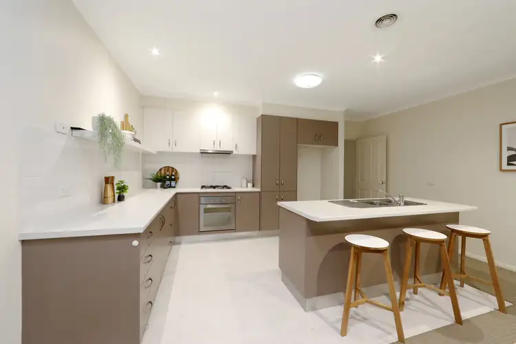 Second view of Homely townhouse listing, 1/11 Quinn Court, Lysterfield VIC 3156