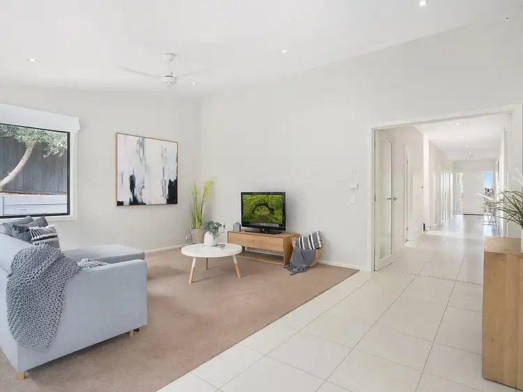 Fifth view of Homely house listing, 8 Shire Court, Highton VIC 3216