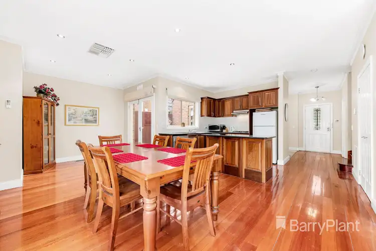 Fourth view of Homely house listing, 10 Viewbank Place, Mill Park VIC 3082