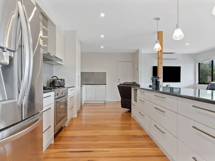 Sixth view of Homely house listing, 20 Sim Street, Black Hill VIC 3350