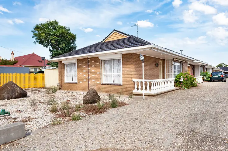 Main view of Homely unit listing, 1/3 King Edward Avenue, Albion VIC 3020