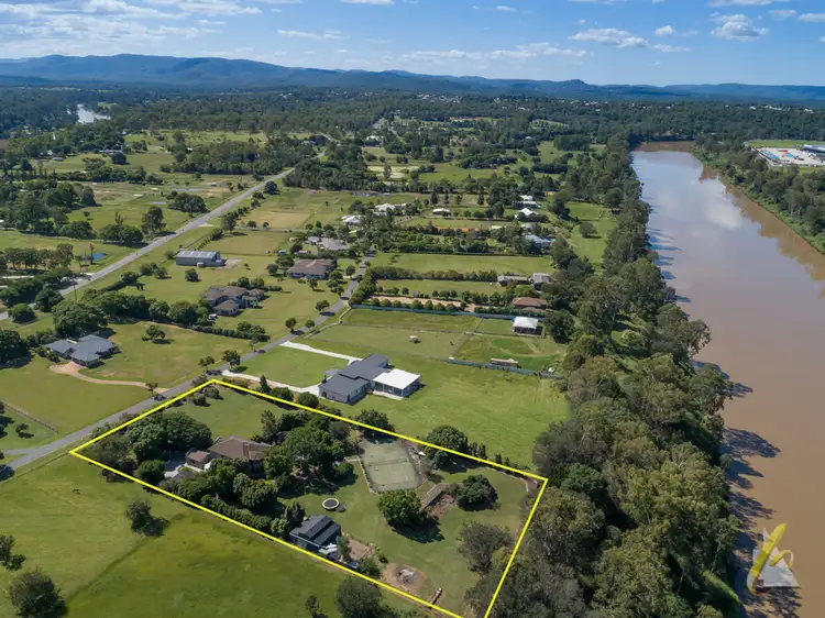 100 Landing Place, Moggill QLD 4070