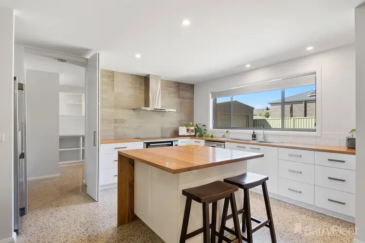 Second view of Homely house listing, 125 Mcivor Forest Drive, Junortoun VIC 3551