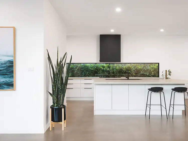 19 Bimbla Avenue, Dolphin Point NSW 2539
