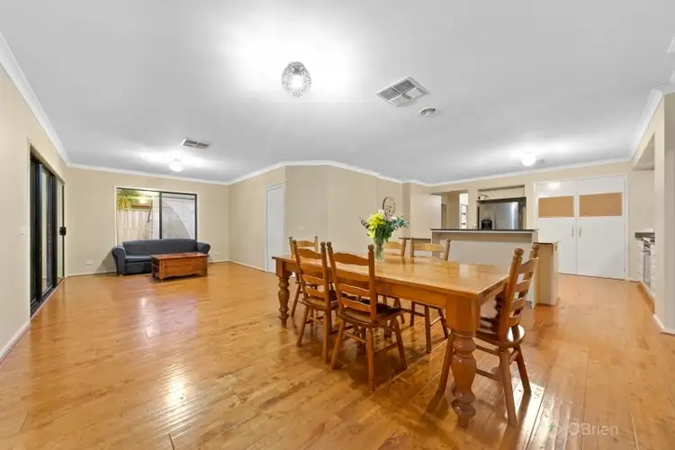 Fourth view of Homely house listing, 11 Kimberley Downs Court, Narre Warren South VIC 3805