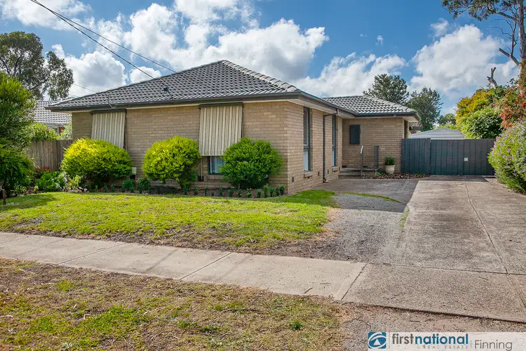 6 Halstead Court, Cranbourne VIC 3977