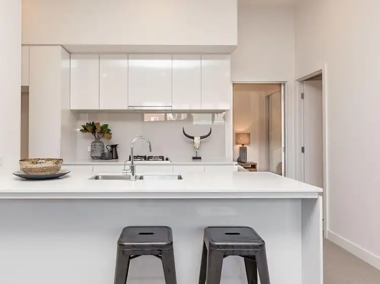 208/405 Neerim Road, Carnegie VIC 3163