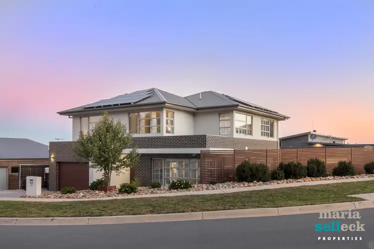 30 Edna Thompson Crescent, Casey ACT 2913