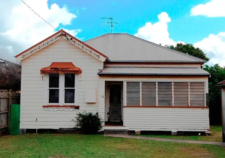 14 Boreas Road, Hamilton North NSW 2292