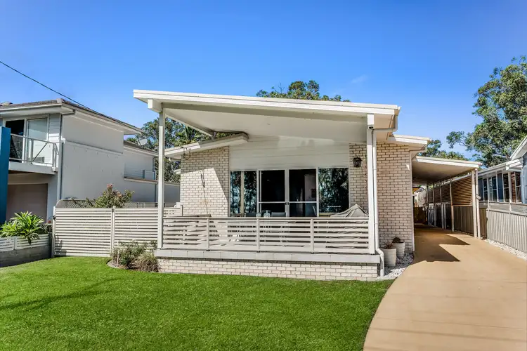 12 Peace Parade, Tanilba Bay NSW 2319