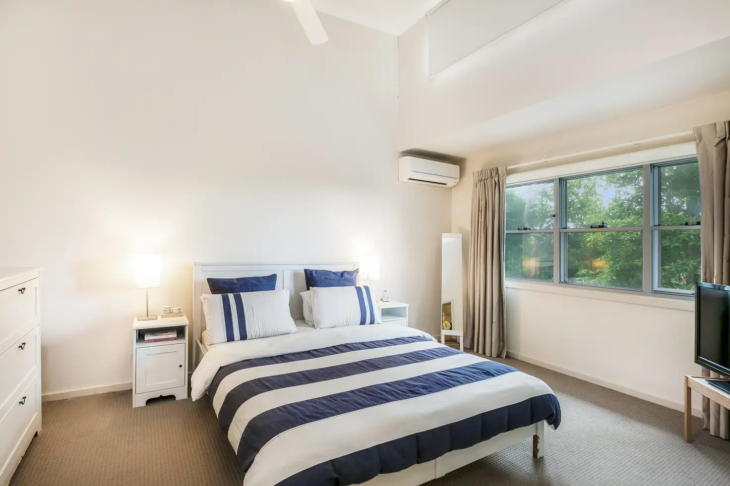Main view of Homely townhouse listing, 10/27-29 Durbar Avenue, Kirrawee NSW 2232