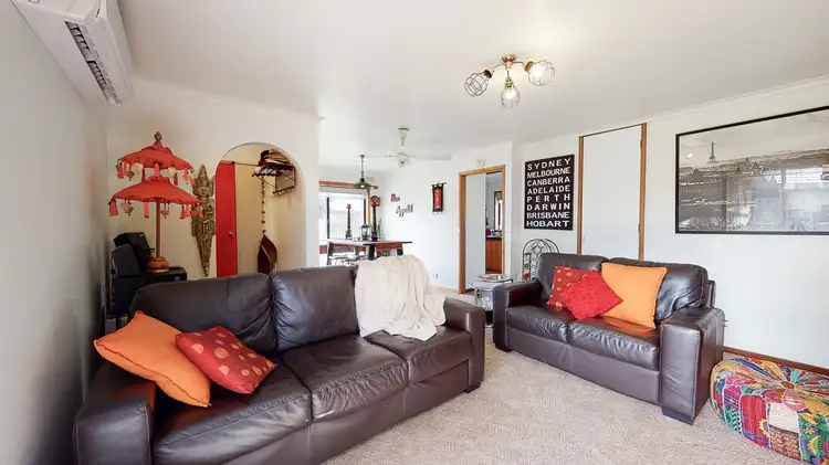 Second view of Homely unit listing, 2/25 Phillip Street, Traralgon VIC 3844