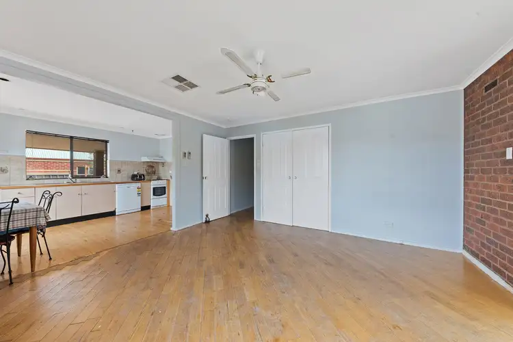 Sixth view of Homely house listing, 17 Laxdale Court, Kangaroo Flat VIC 3555