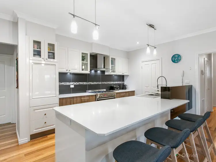 Third view of Homely house listing, 5 Northview Court, Beaconsfield VIC 3807