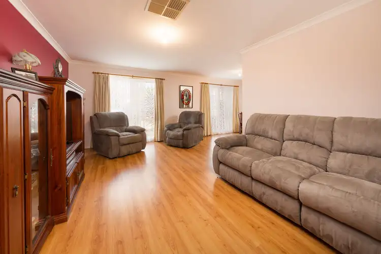 Third view of Homely house listing, 5 Kingsbury Court, Wodonga VIC 3690