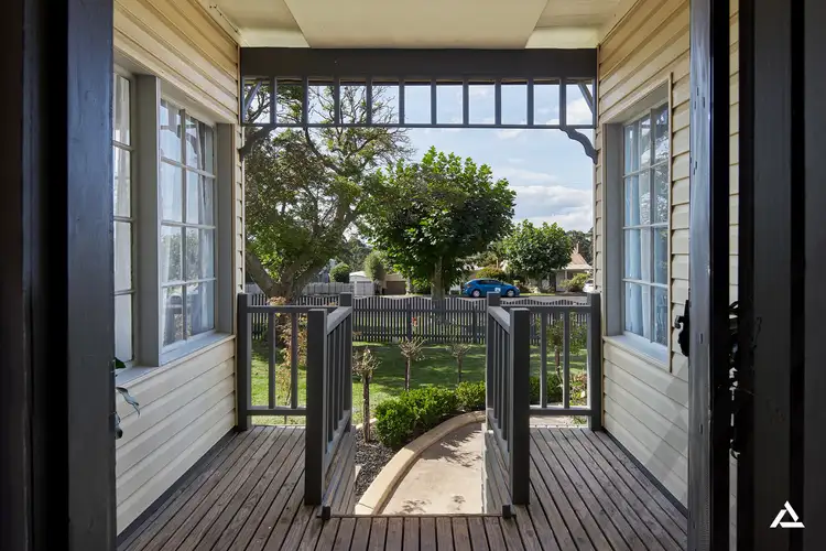 Second view of Homely house listing, 6 Lardner Road, Drouin VIC 3818