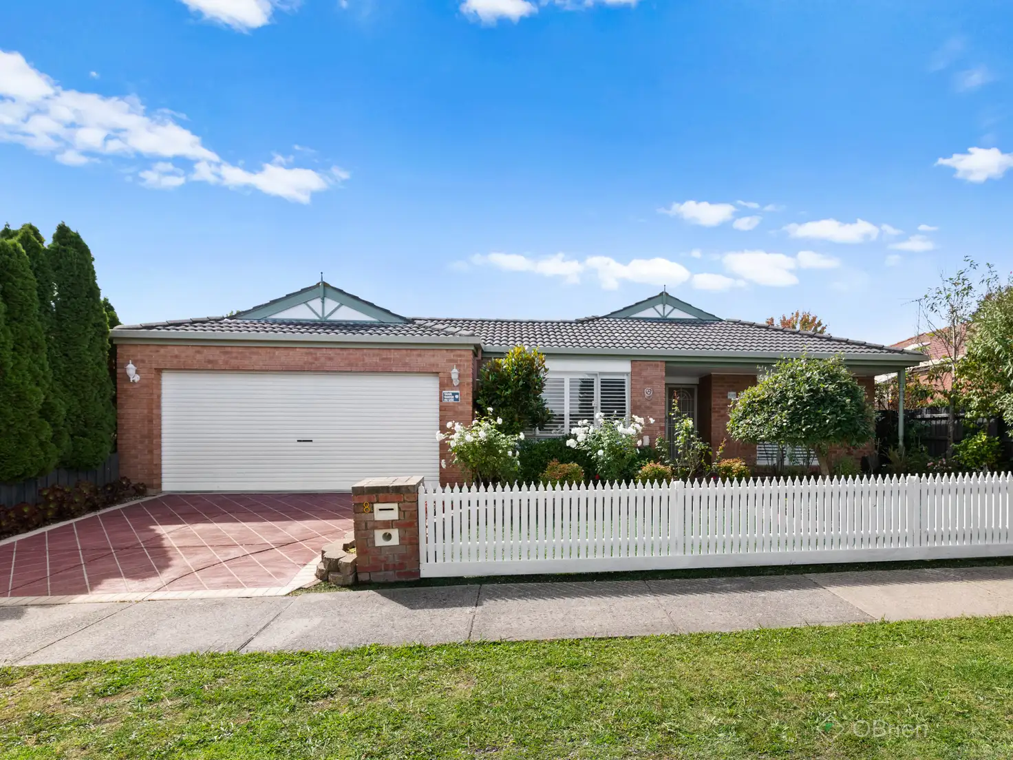 Main view of Homely house listing, 8 Browtop Road, Narre Warren VIC 3805
