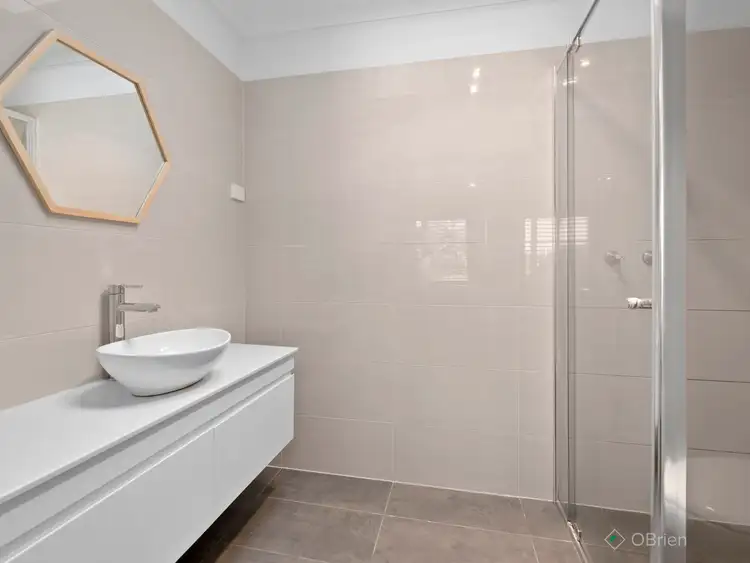 Fifth view of Homely house listing, 8 Browtop Road, Narre Warren VIC 3805