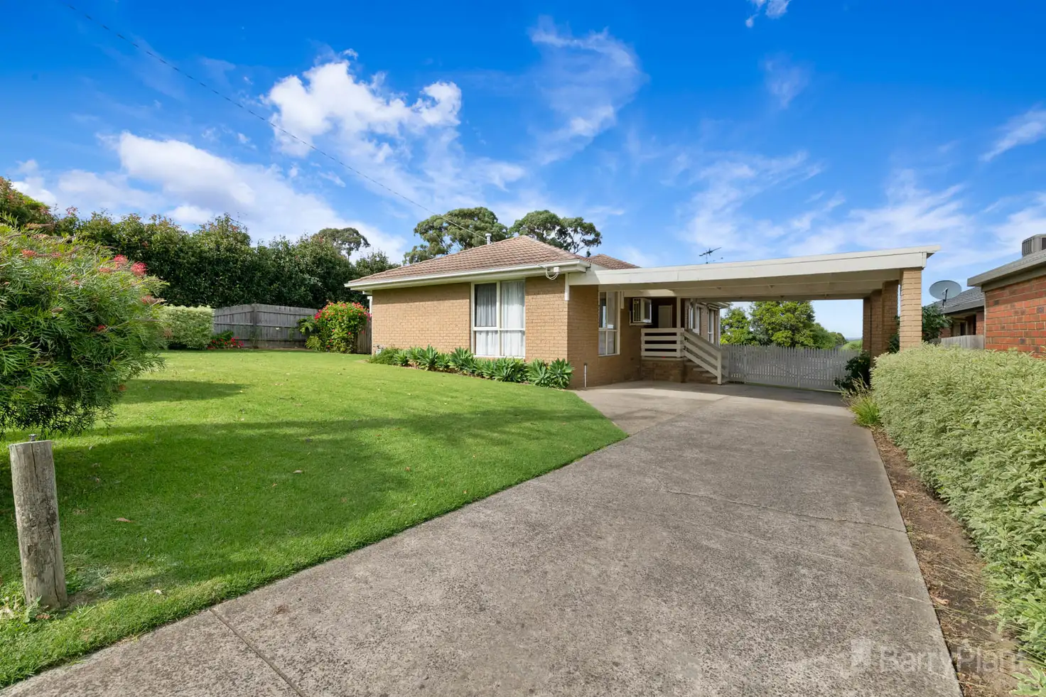 Main view of Homely house listing, 27 Eagle Drive, Pakenham VIC 3810