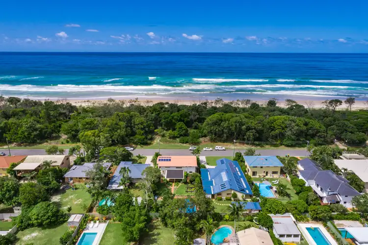16 Surfside Crescent, Pottsville NSW 2489