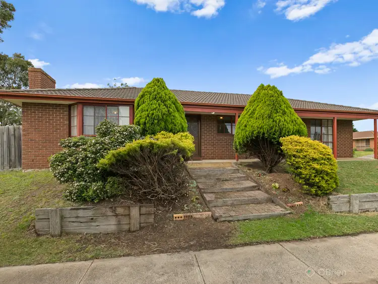 1 Porto Court, Cranbourne North VIC 3977
