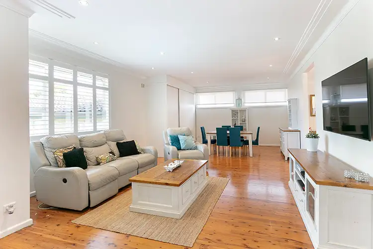 Second view of Homely house listing, 4 Trigalana Place, Frenchs Forest NSW 2086