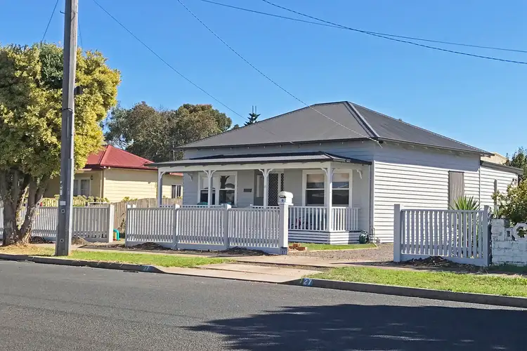 27 Browning Street, Portland VIC 3305