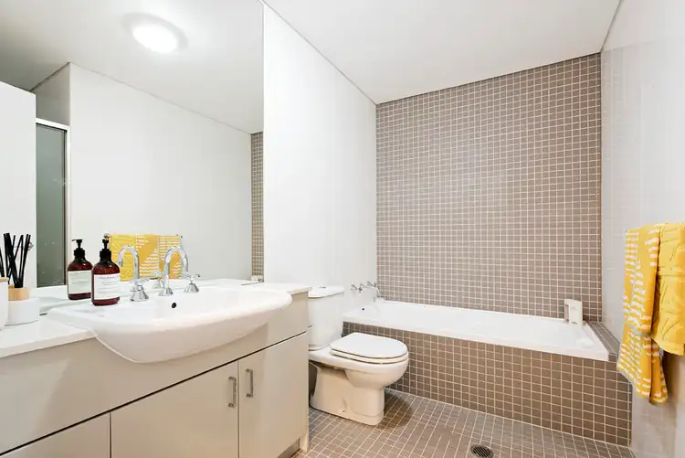Fifth view of Homely apartment listing, 422/14-18 Darling Street, Kensington NSW 2033