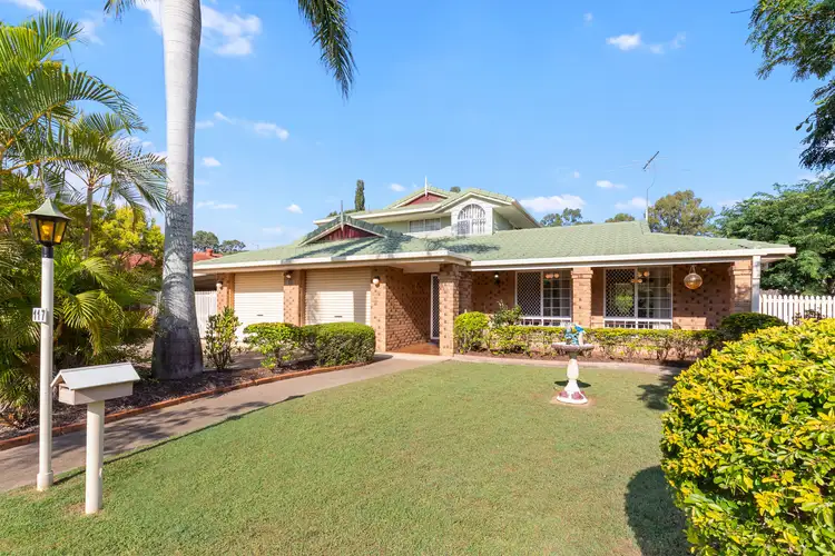 117 Cadogan Street, Carindale QLD 4152