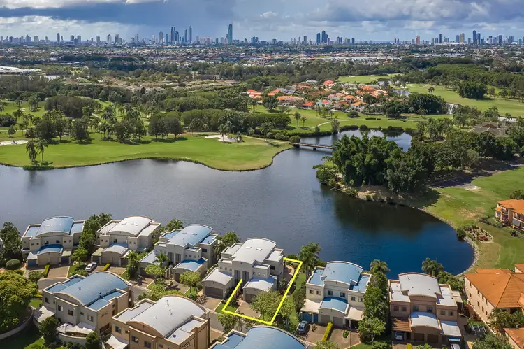 31/117 Palm Meadows Drive, Carrara QLD 4211