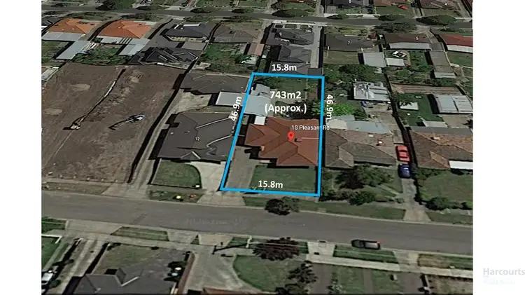 10 Pleasant Road, Thomastown VIC 3074