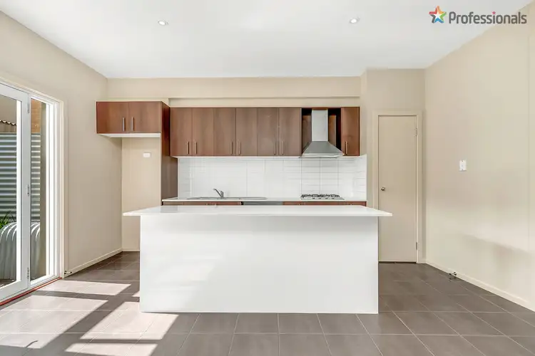 Sixth view of Homely unit listing, 9/30-40 College Street, Caroline Springs VIC 3023