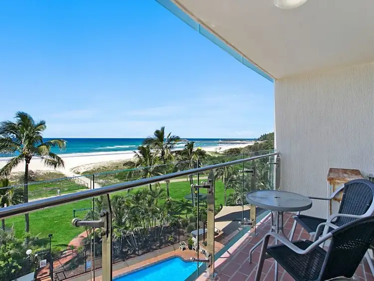 4C/969 Gold Coast Highway, Palm Beach QLD 4221