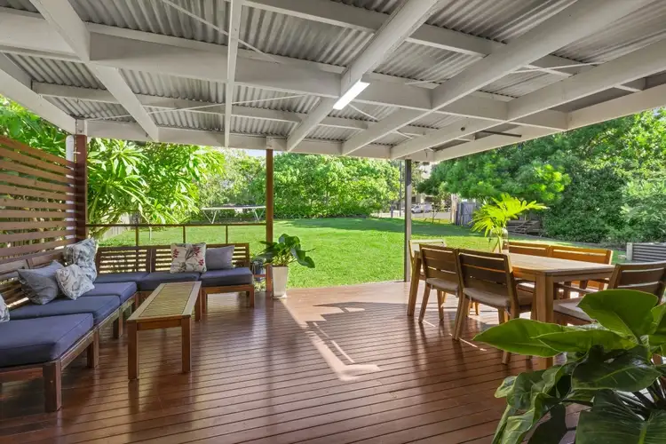 36 Parasol Street, Ashmore QLD 4214
