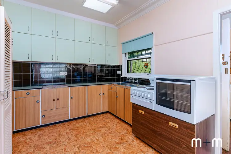 Fifth view of Homely house listing, 1 Hopewood Crescent, Fairy Meadow NSW 2519