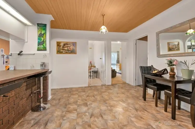 Second view of Homely house listing, 2 Ainsleigh Court, Cranbourne VIC 3977