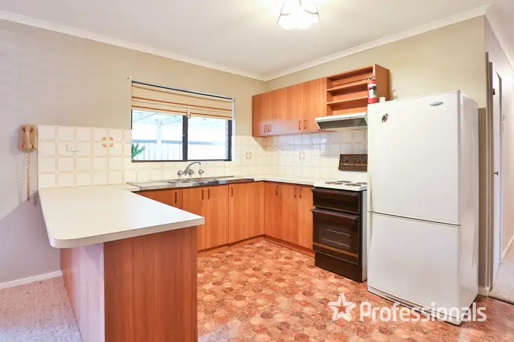 Second view of Homely unit listing, 6 Murray Court, Wentworth NSW 2648