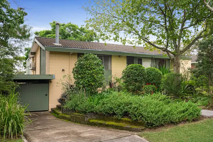 32 Meredith Avenue, Hornsby Heights NSW 2077