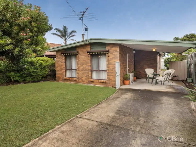 106 Third Avenue, Rosebud VIC 3939