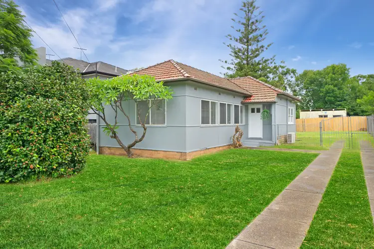 9 Boardman Street, Yagoona NSW 2199