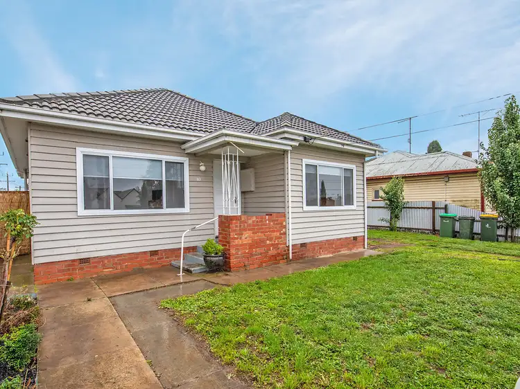 40 Beverin Street, Sebastopol VIC 3356