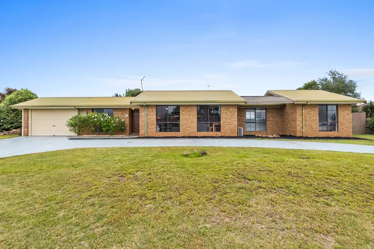 22 Todd Court, Darley VIC 3340