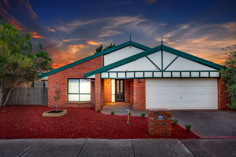 45 Kenswick Drive, Hillside VIC 3037