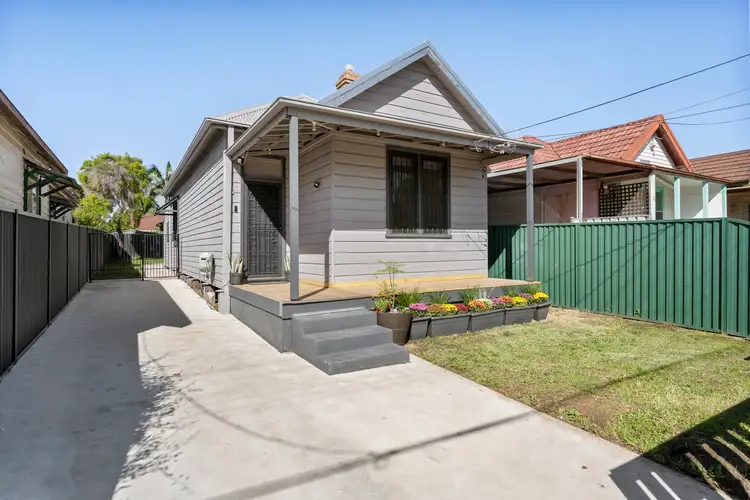10 Manchester Road, Auburn NSW 2144