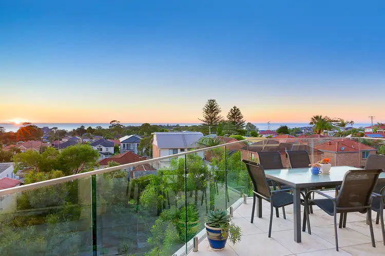 11 Edward Street, Narraweena NSW 2099
