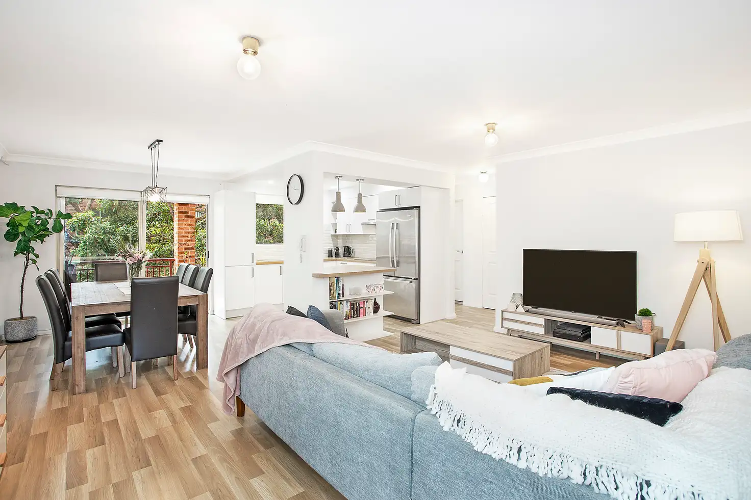 Main view of Homely apartment listing, 17/76 Auburn Street, Sutherland NSW 2232