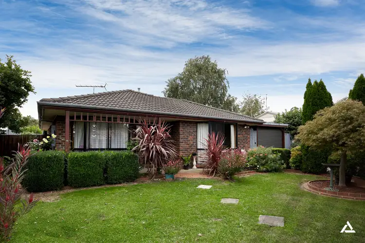 19 Adam Court, Drouin VIC 3818